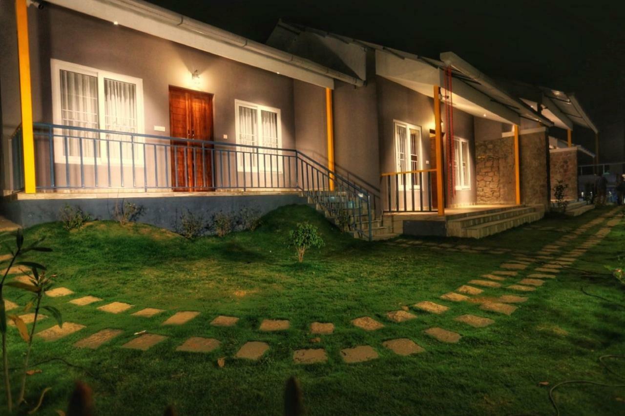 Hotel Kuhi The Mist Munnar Exterior foto